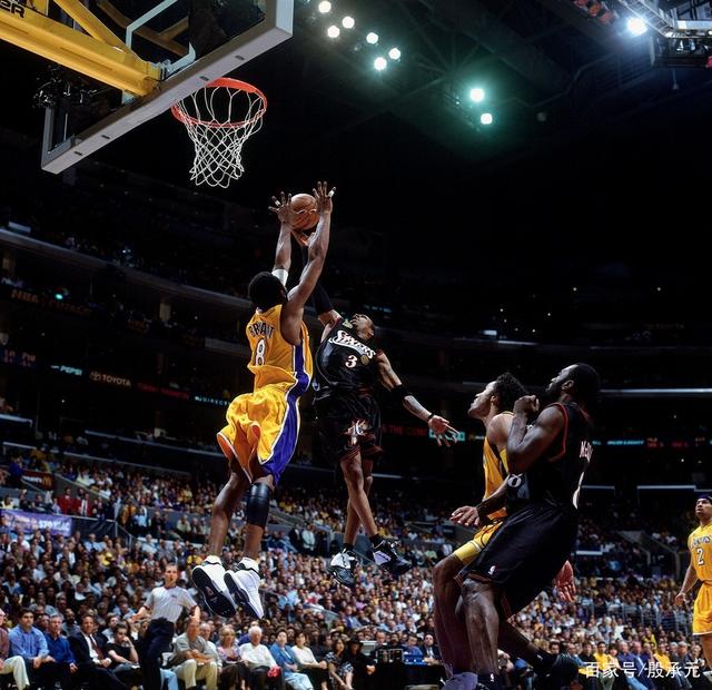 回馈团队 回馈团队