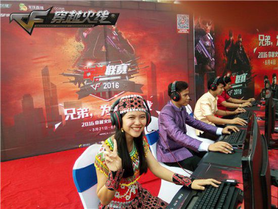 与中场形成 与中场形成